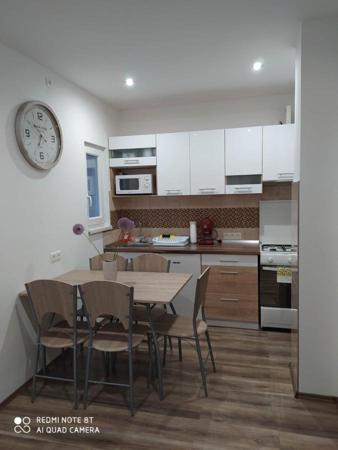 Evelyn Apartman Хайдусобосло Экстерьер фото